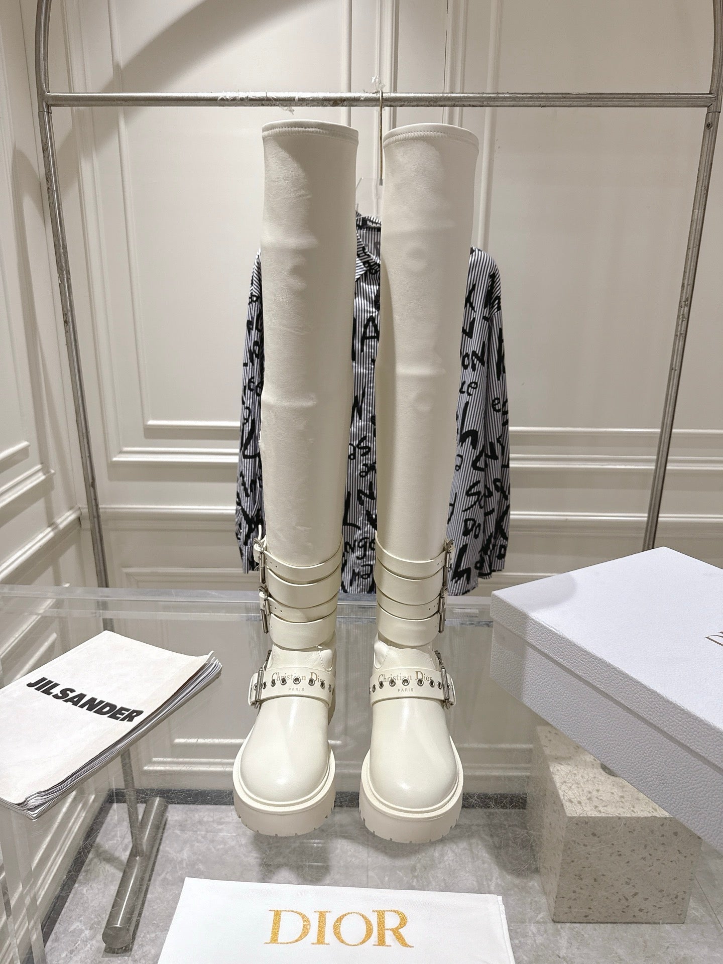 Dior 2025 Hight Boot White Cowhide 565777