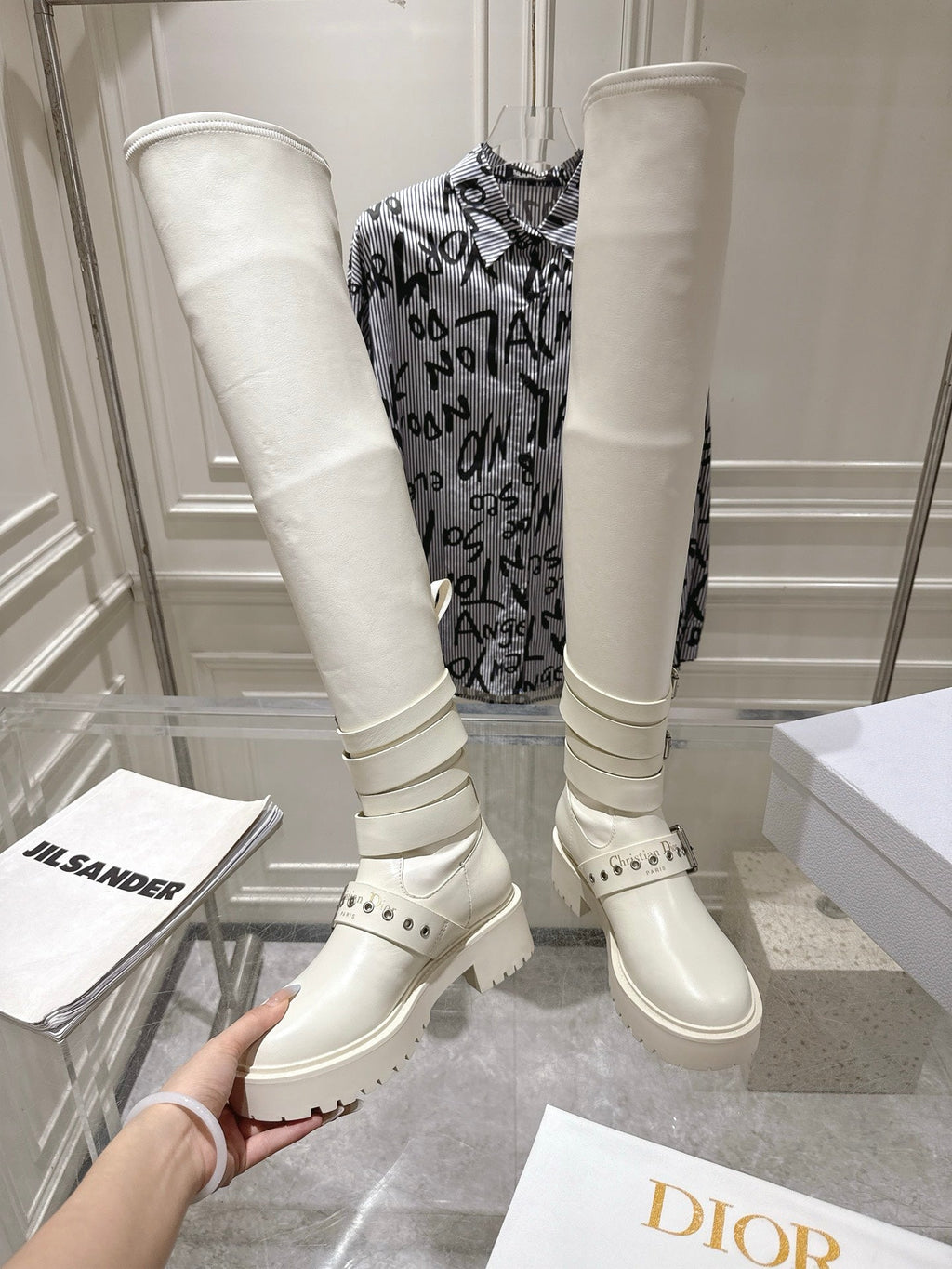 Dior 2025 Hight Boot White Cowhide 565777