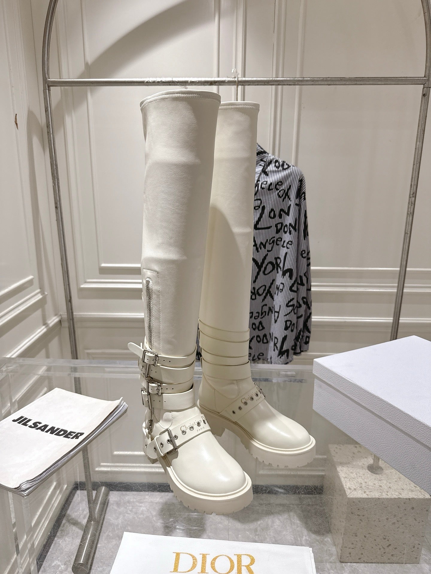 Dior 2025 Hight Boot White Cowhide 565777