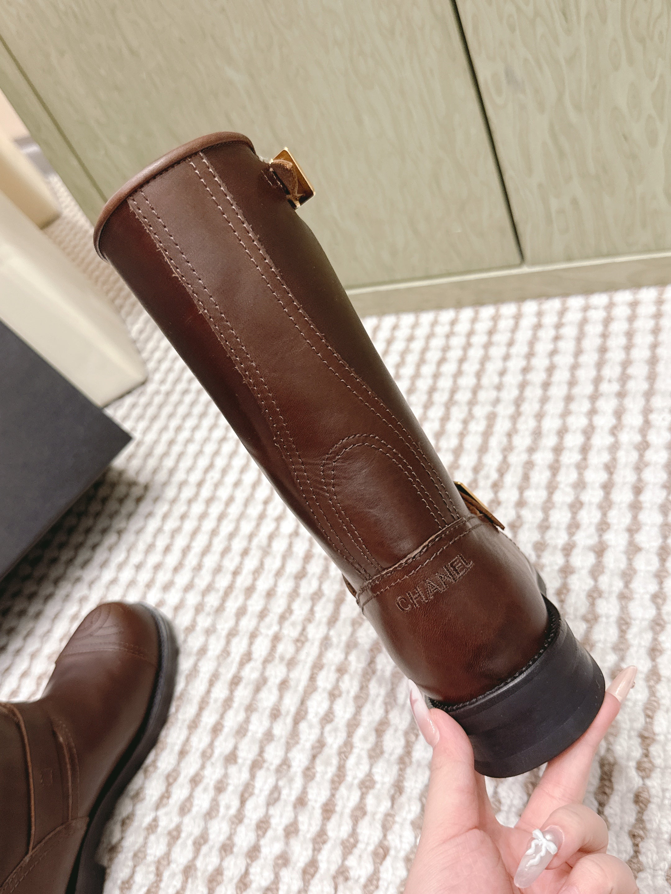 Chanel Vintage Chelsea Boots Brown Calfskin 567775