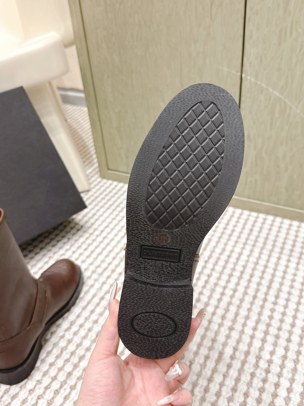 Chanel Vintage Chelsea Boots Brown Calfskin 567775