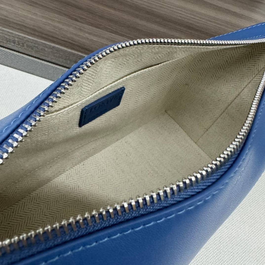 Loewe Puzzle Fold 22cm Handbag in Blue Glossy Calfskin 274150