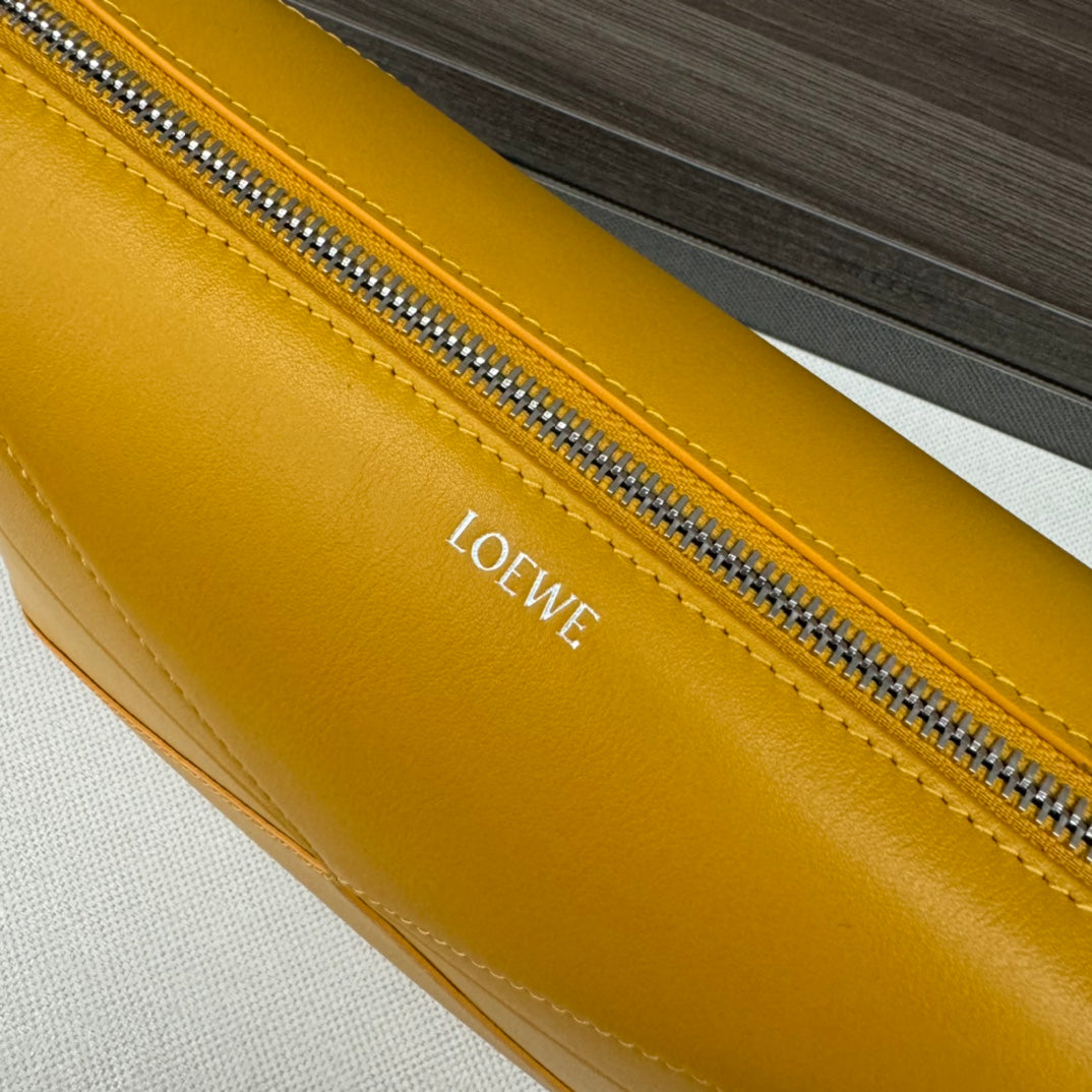 Loewe Puzzle Fold 22cm Handbag in Yellow Glossy Calfskin 274158