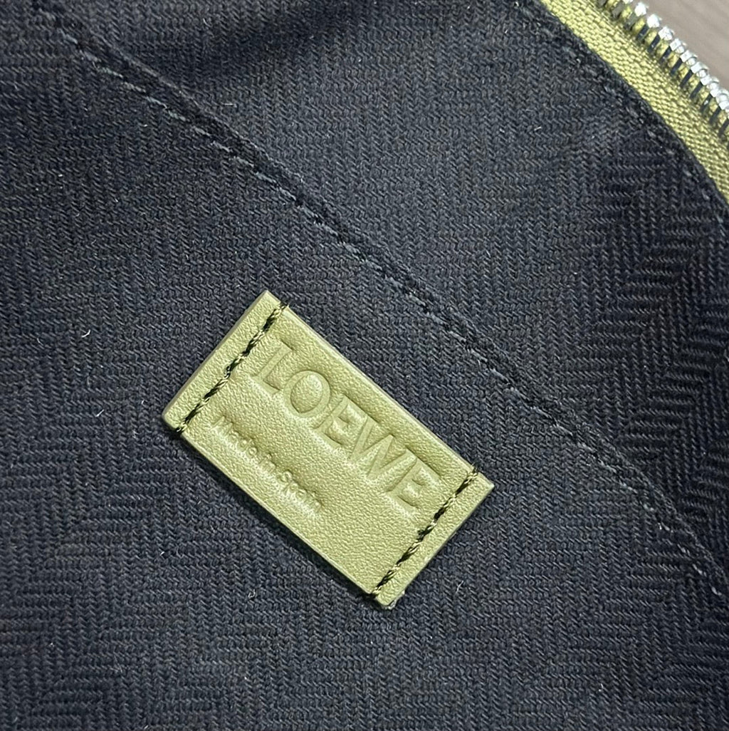 Loewe Puzzle Fold 22cm Handbag in Olive Green Glossy Calfskin 274165