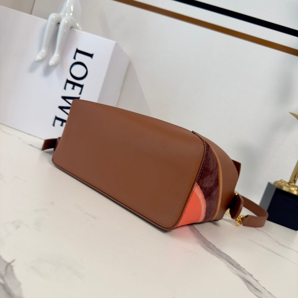 Loewe Puzzle Handbag 24 in Pecan/Parrot Pink Suede 274171