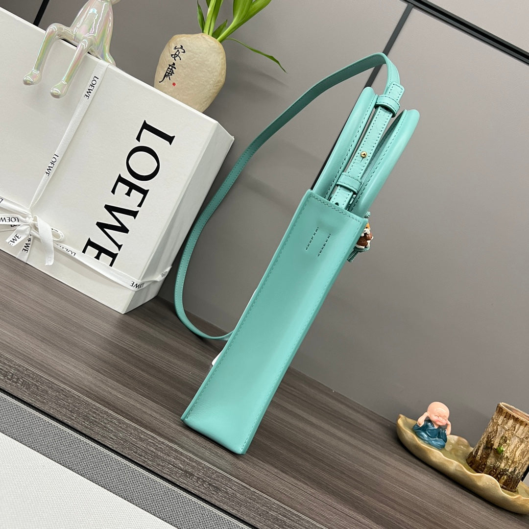 LOE Standard A5 Tote bag in Glossy Turquoise Calfskin 274269