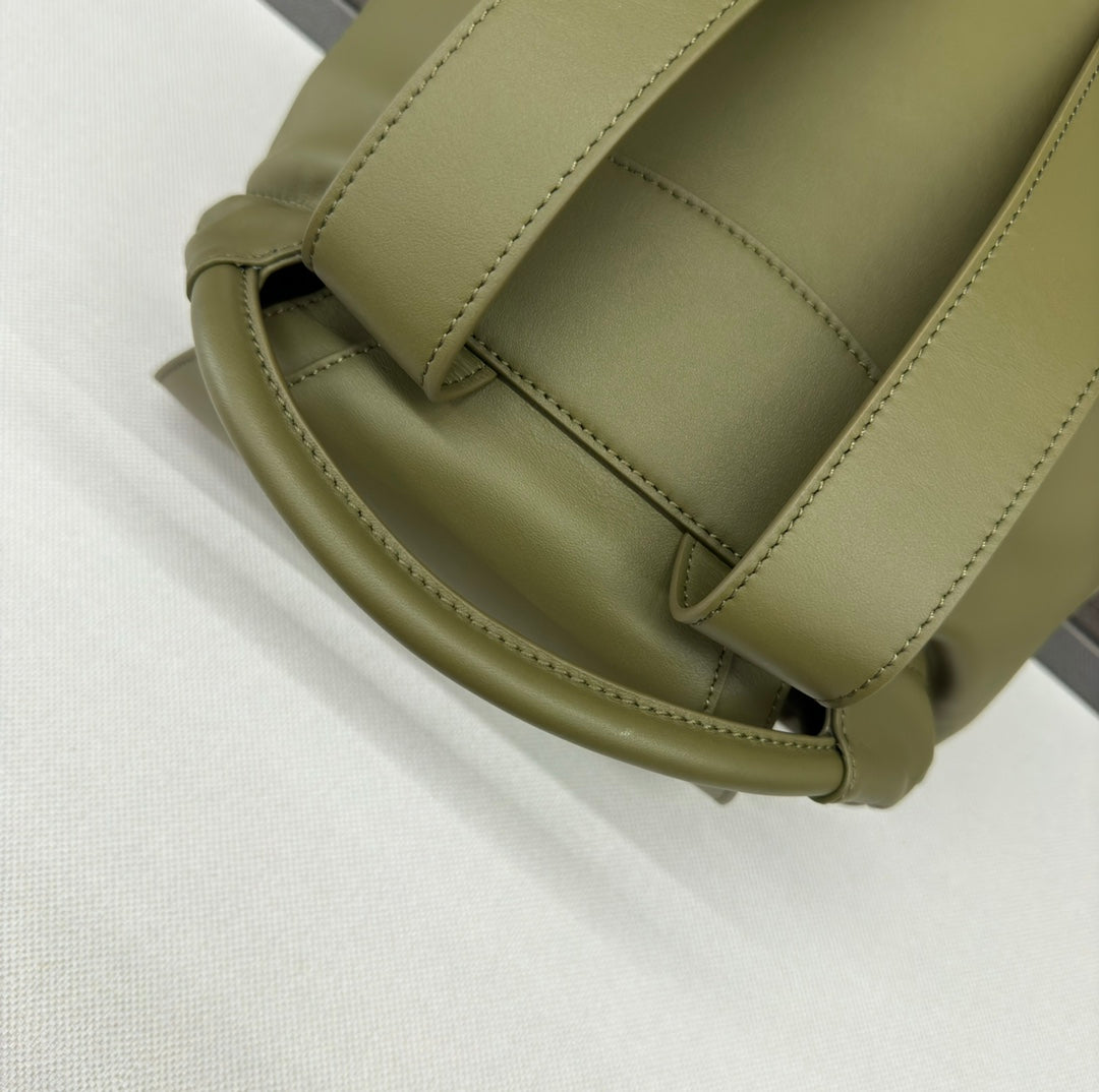 Loewe Flamenco BackPack 36 Green Calfskin 274688