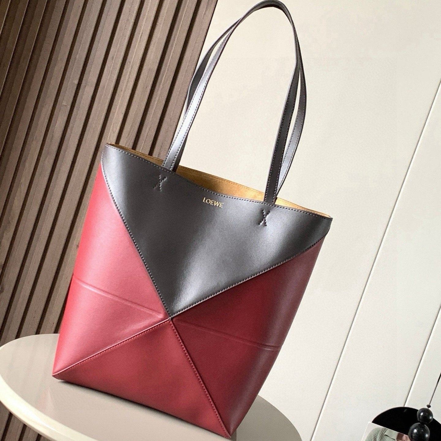 LOE 31 Medium Puzzle Fold Tote In Burgundy Mix Chocolate Glossy Cowhide 274321