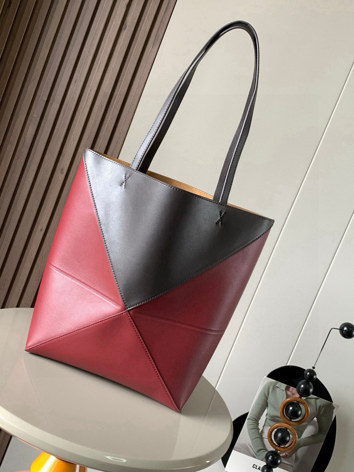 LOE 31 Medium Puzzle Fold Tote In Burgundy Mix Chocolate Glossy Cowhide 274321