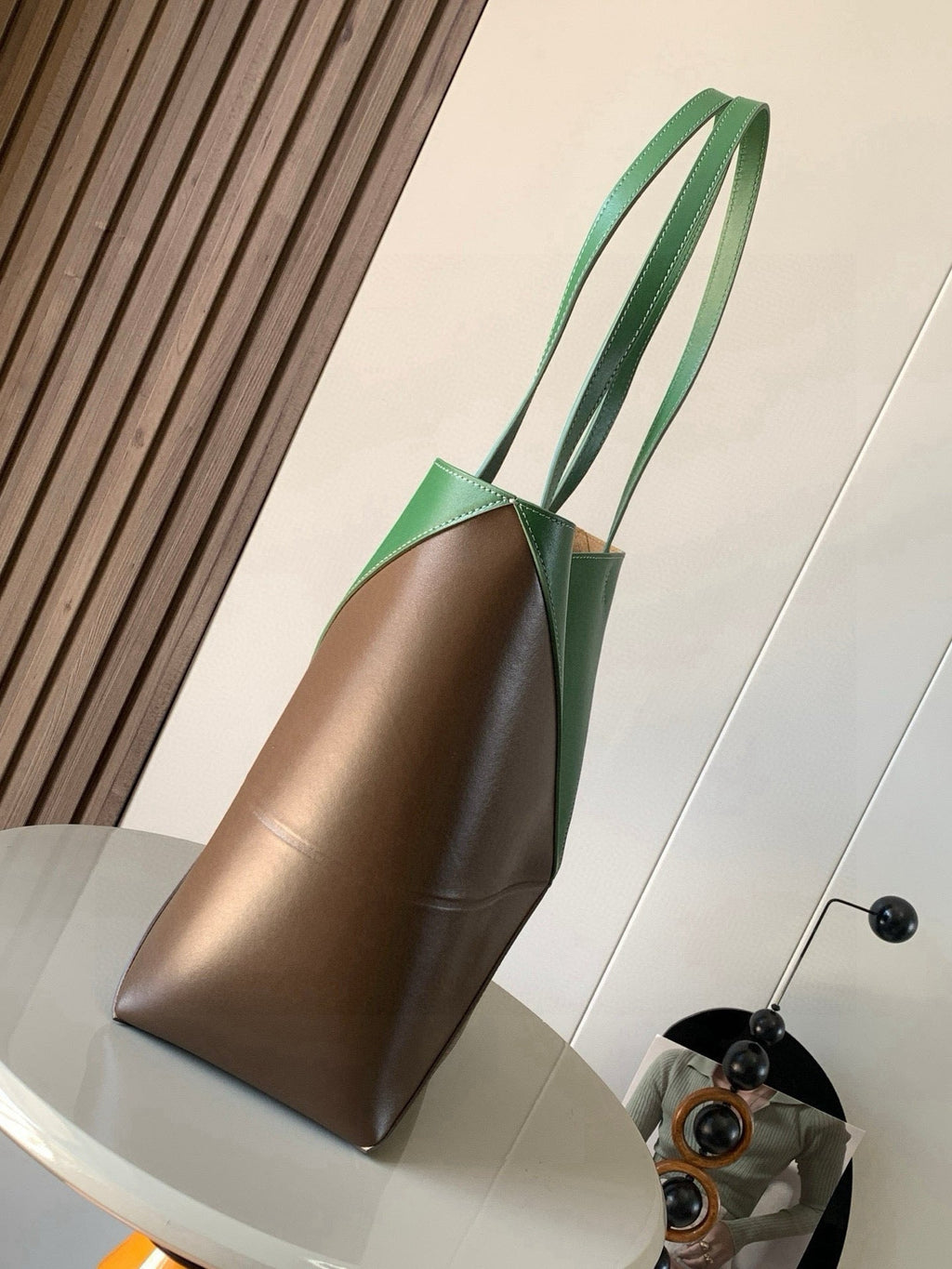 LOE 31 Medium Puzzle Fold Tote In Amber Hunter Green Glossy Cowhide 274319