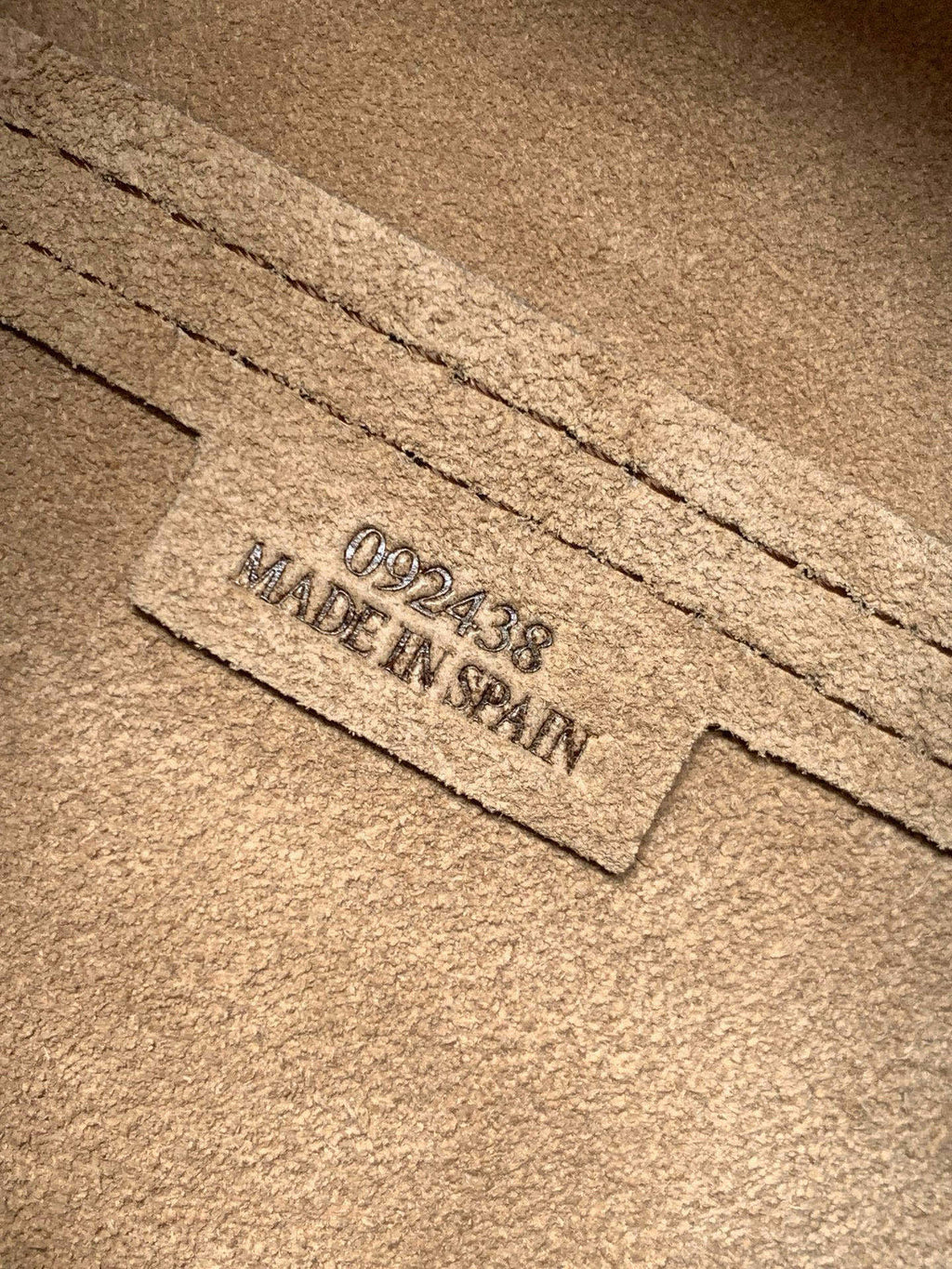 LOE 31 Medium Puzzle Fold Tote In Asphalt Grey Coffee Glossy Cowhide 274317