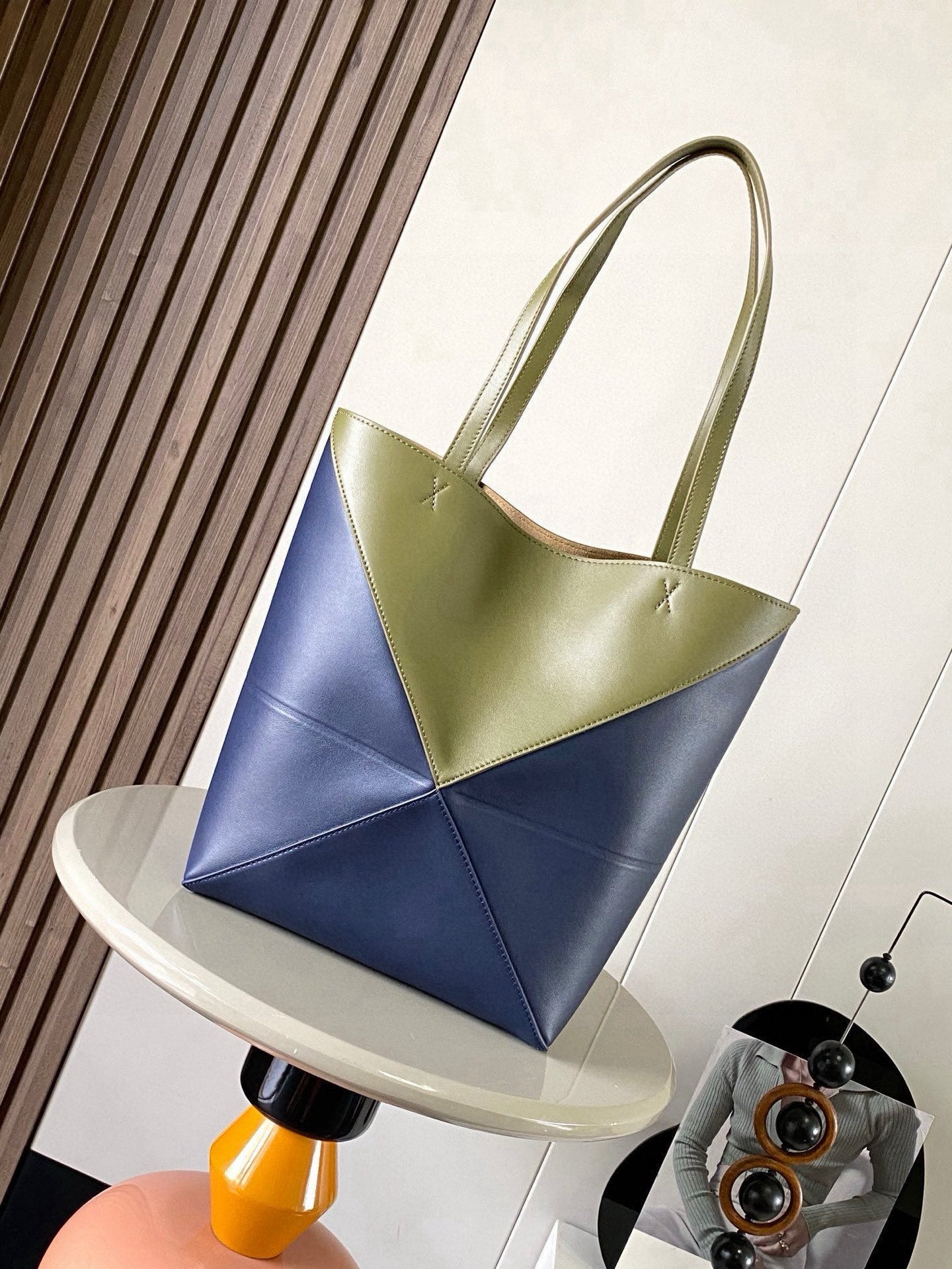 LOE 31 Medium Puzzle Fold Tote In Olive Mix Blue Glossy Cowhide 274311