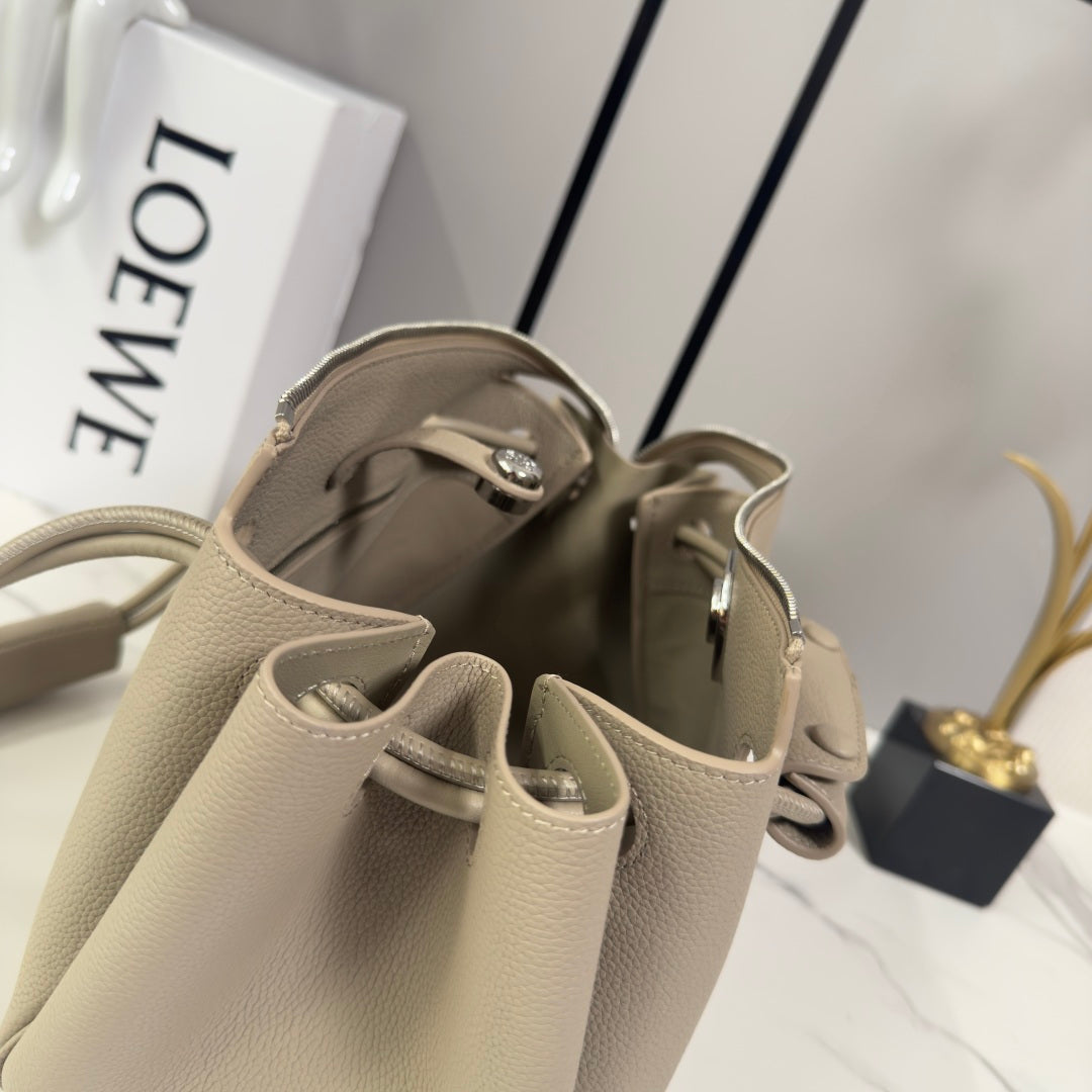 LOE Small Madrid Handbag in Beige Calfskin 274286