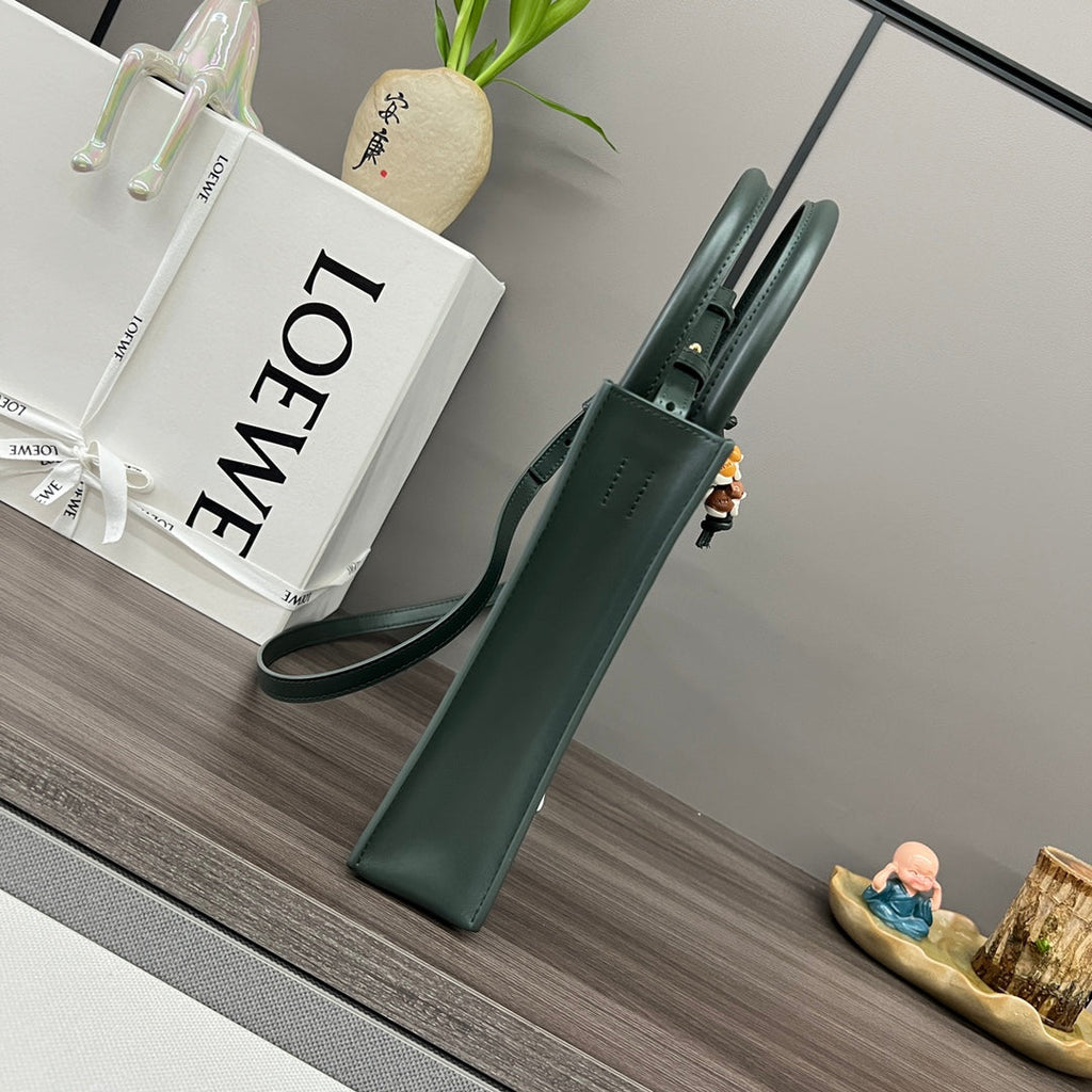 LOE Standard A5 Tote bag in Glossy Green Calfskin Leather 274271