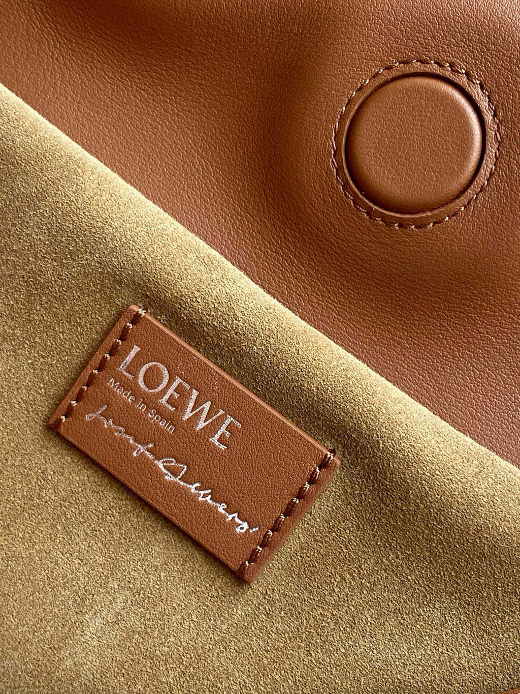 Loewe Flamenco Clutch Medium 30 Caramel Bright Green Nappa Lambskin