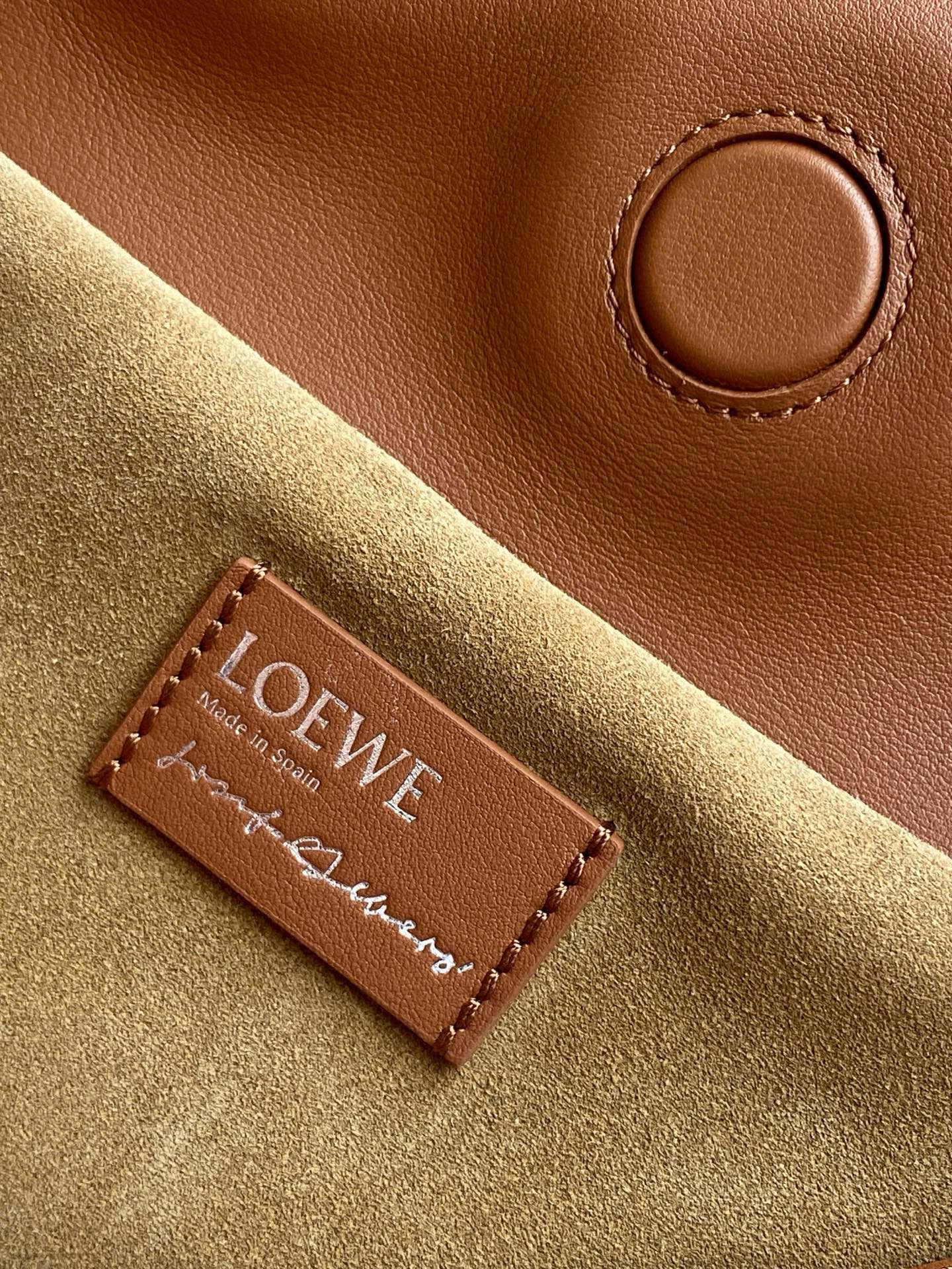 Loewe Flamenco Clutch Medium 30 Caramel Bright Green Nappa Lambskin