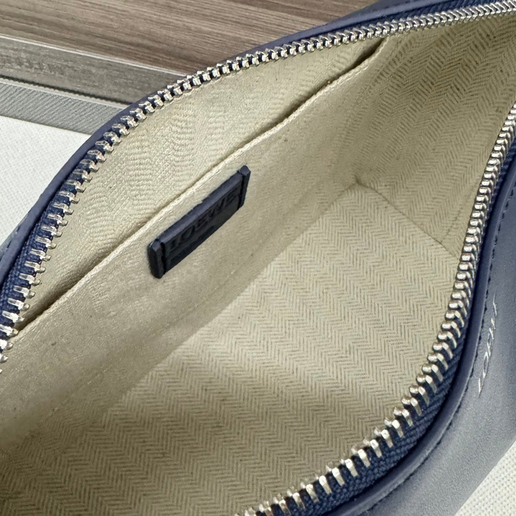 Loewe Puzzle Fold 22cm Handbag in Navy Blue Glossy Calfskin 274162