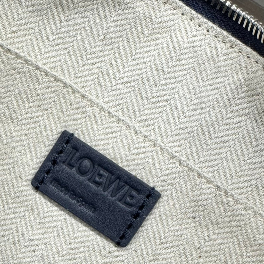 Loewe Puzzle Fold 22cm Handbag in Navy Blue Glossy Calfskin 274162