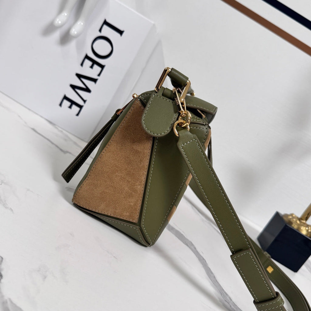 Loewe Small Puzzle bag 24 in Classic Green Cowhide and Suede 274495