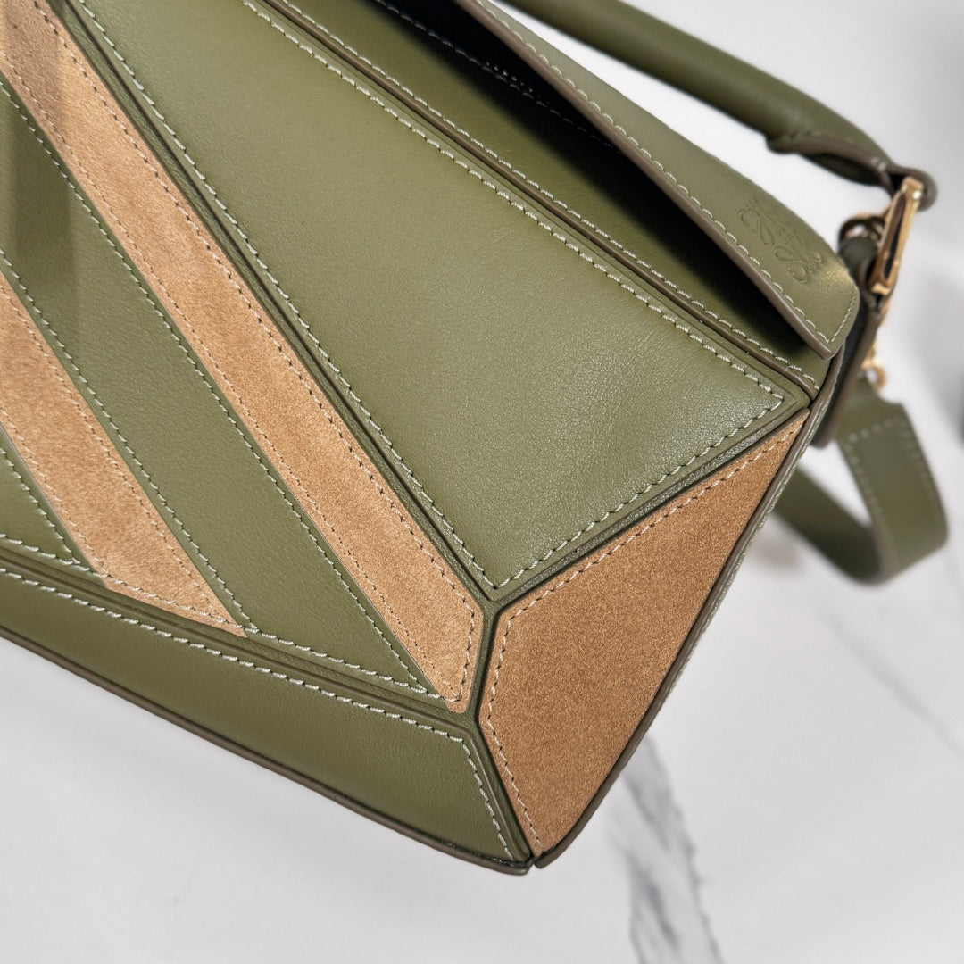 Loewe Small Puzzle bag 24 in Classic Green Cowhide and Suede 274495