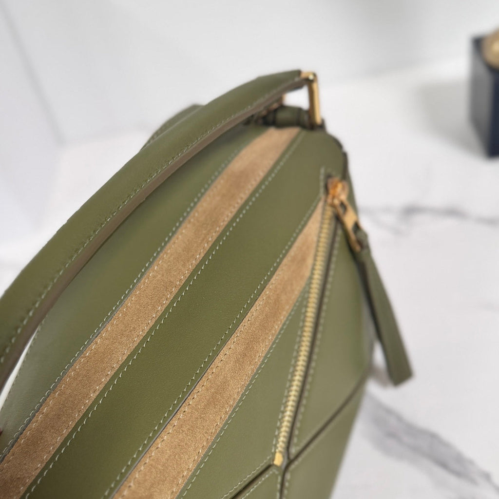 Loewe Small Puzzle bag 24 in Classic Green Cowhide and Suede 274495