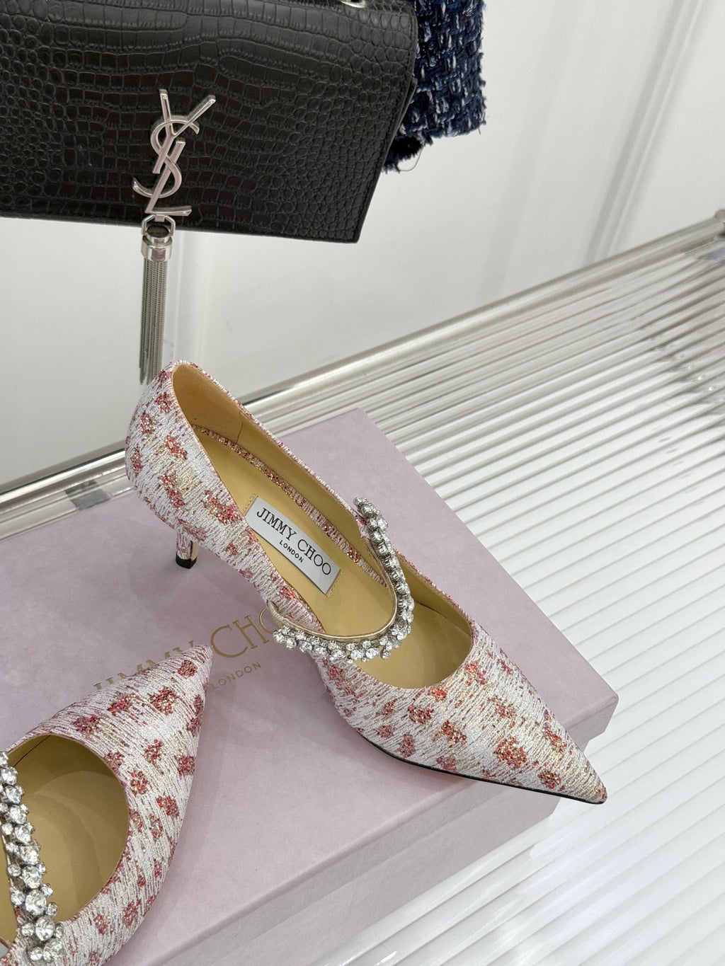 Jimmy Choo Classic Diamond Chain Point Toe High Heels Light Pink Sheepskin 573545