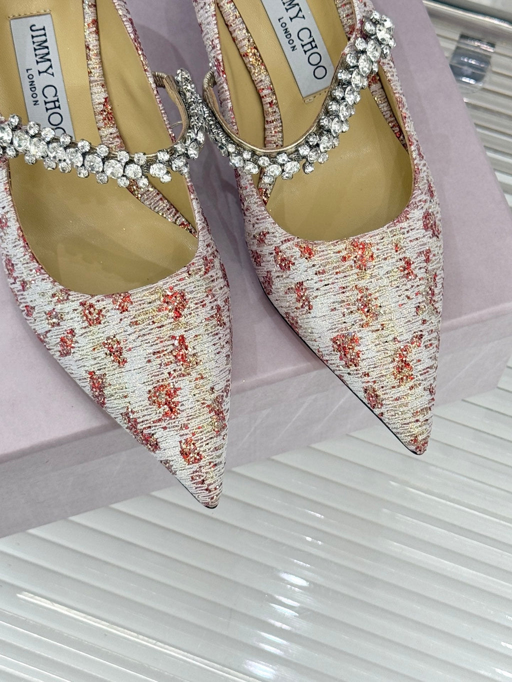 Jimmy Choo Classic Diamond Chain Point Toe High Heels Light Pink Sheepskin 573545