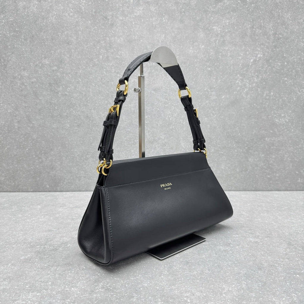 Prada Fall/Winter Runway Handbag 32 Black in Cowhide