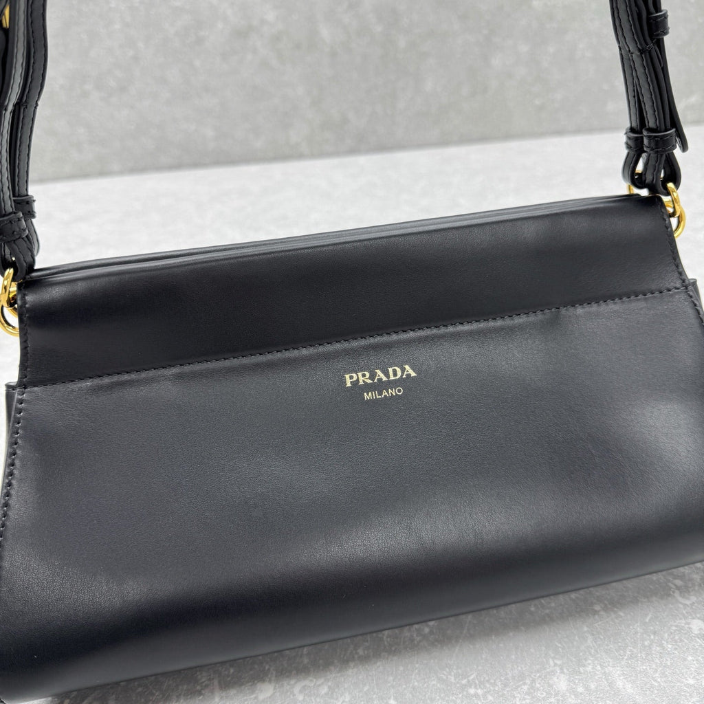 Prada Fall/Winter Runway Handbag 32 Black in Cowhide