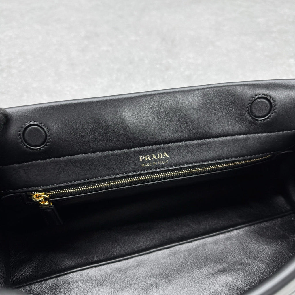Prada Fall/Winter Runway Handbag 32 Black in Cowhide