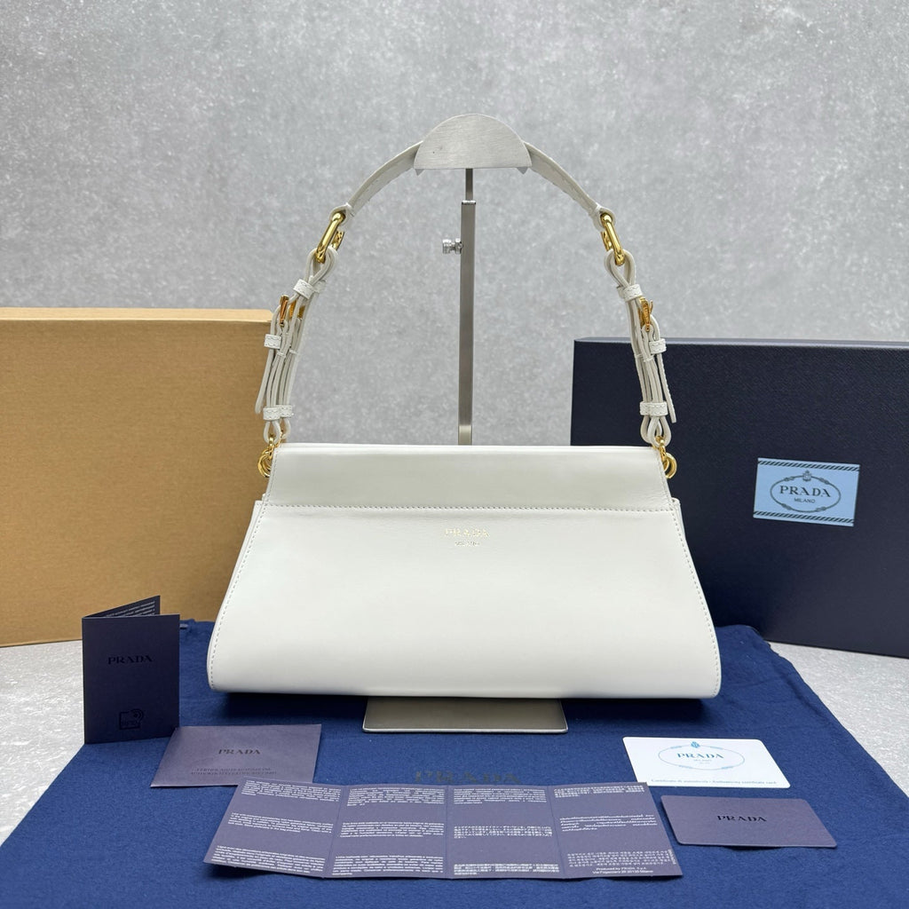 Prada Fall/Winter Runway Handbag 32 White in Cowhide