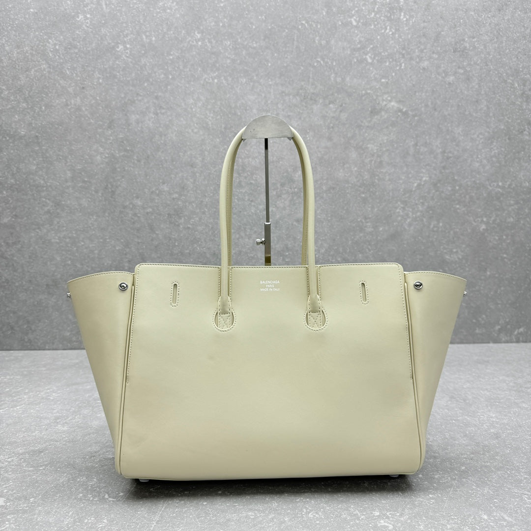 Bel Air Carry All Bag 30 in White Nappa Lambskin Silver Hardware