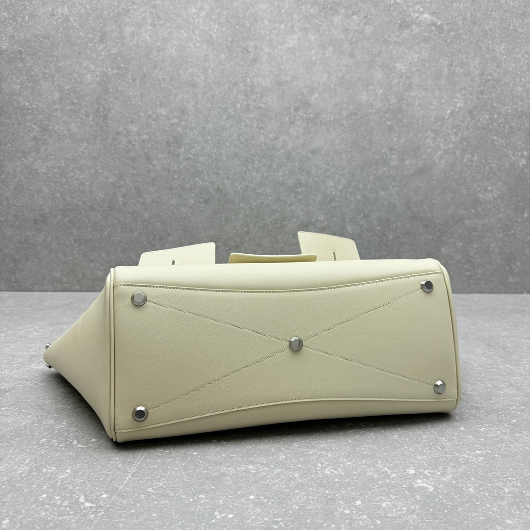 Bel Air Carry All Bag 30 in White Nappa Lambskin Silver Hardware