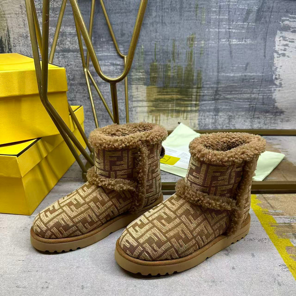 Fendi Laster Hot-Selling Snow Boots Brown  Suede 575435