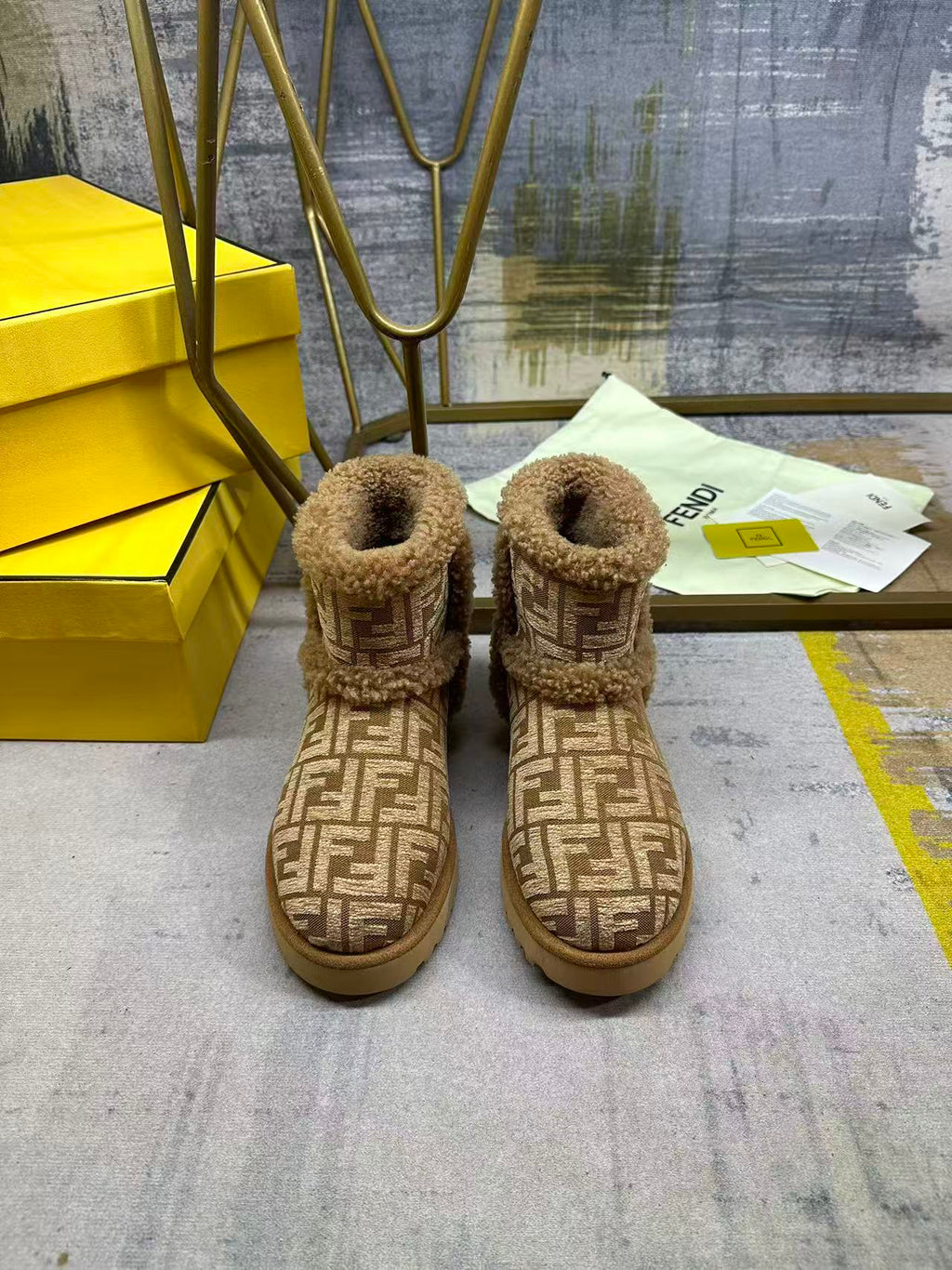 Fendi Laster Hot-Selling Snow Boots Brown  Suede 575435