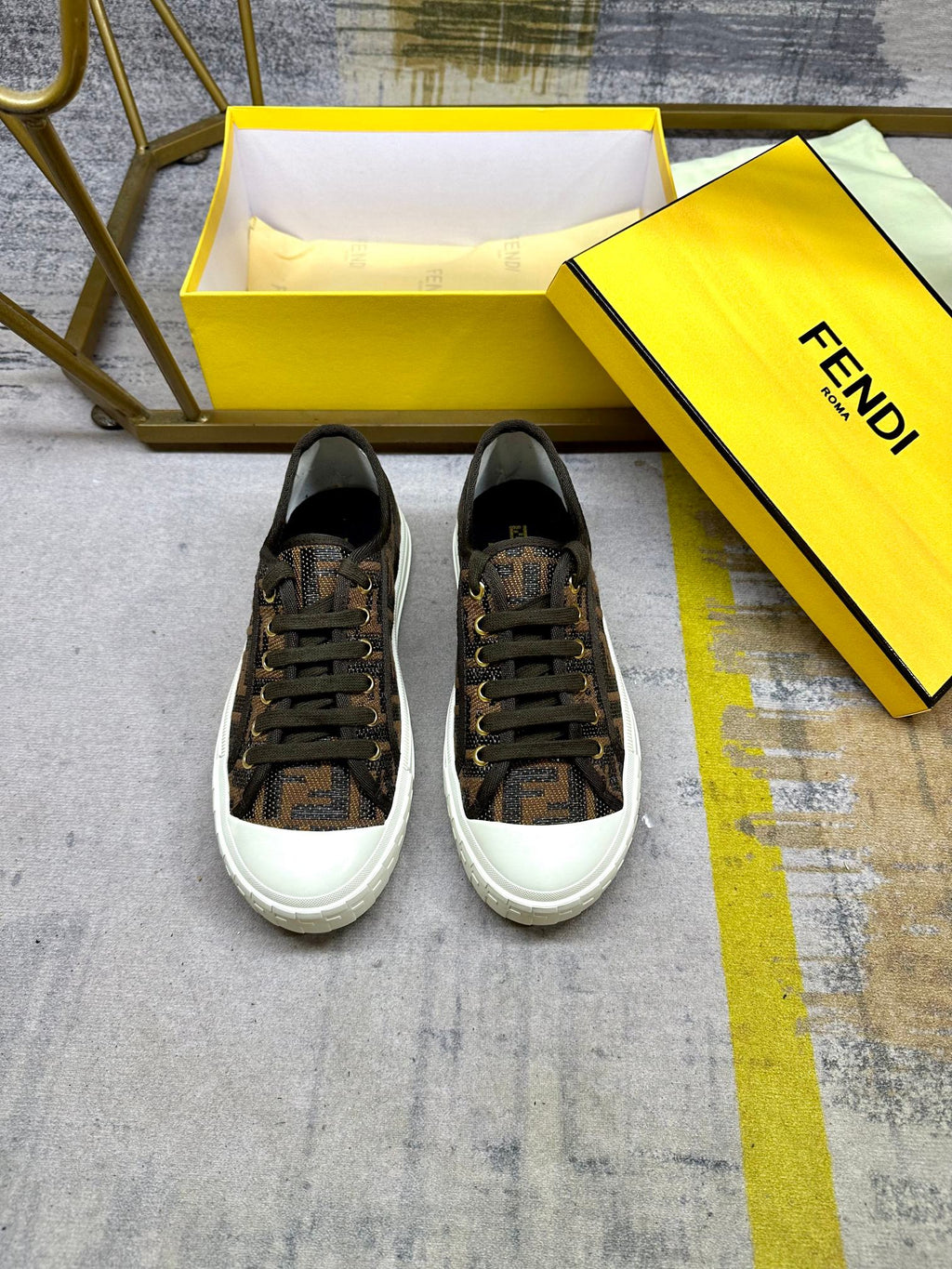 Fendi New Dimino Sneakers Brown Canvas 575424