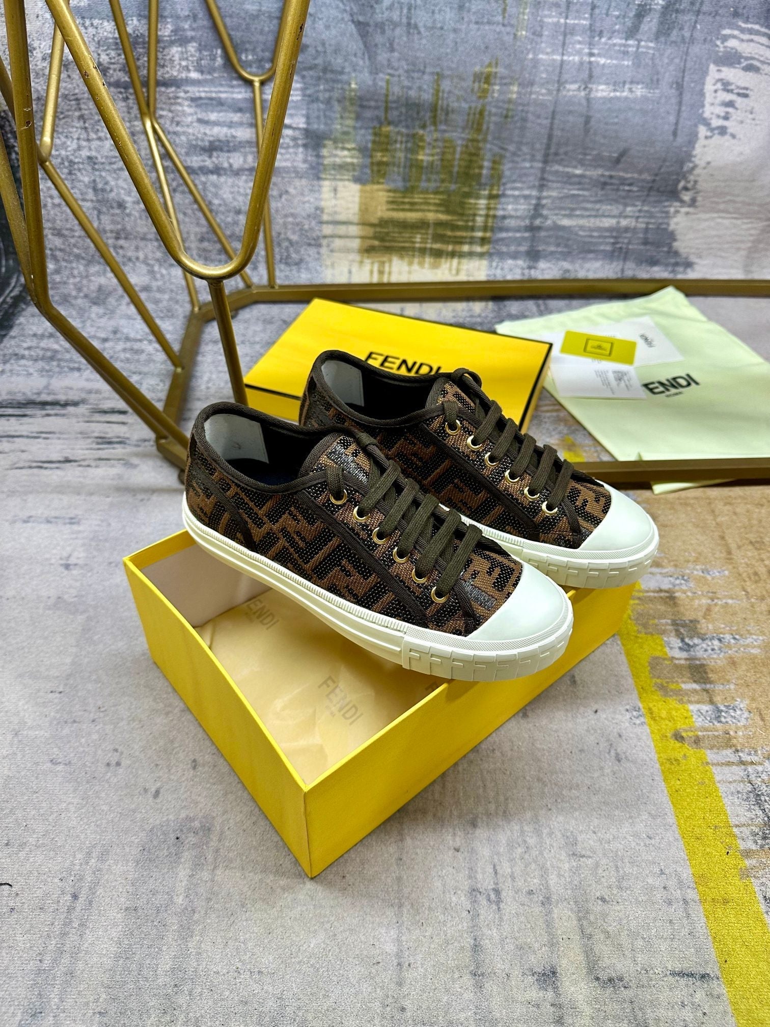 Fendi New Dimino Sneakers Brown Canvas 575424