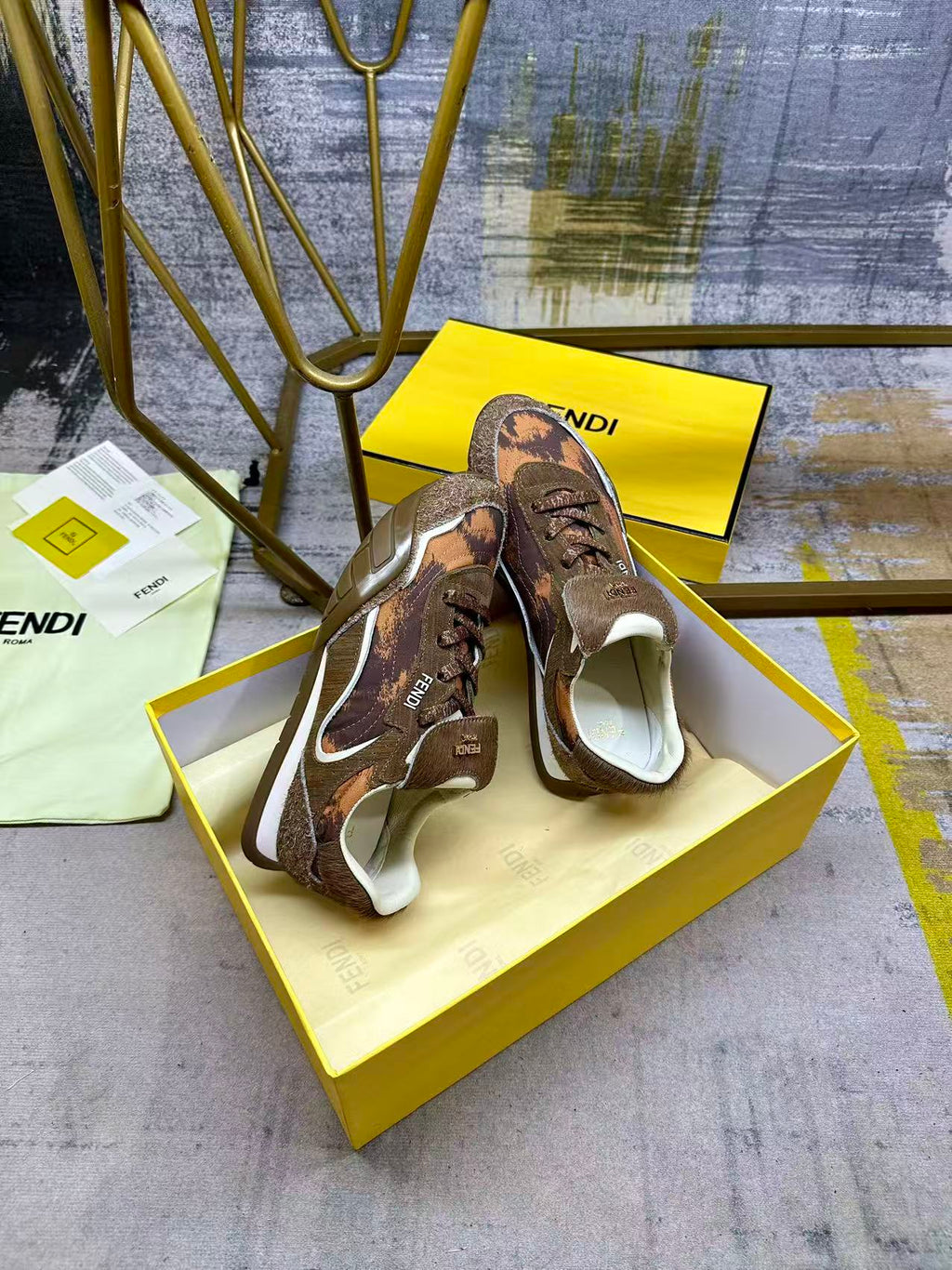 Fendi Wave Pulse Lace-up Light Brown Sneakers Suede 575432