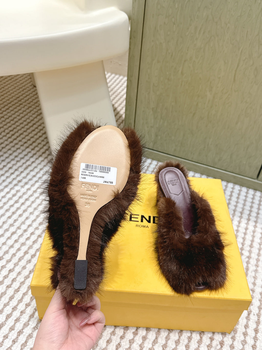 Fendi Fur Slip-On Dark Brown Rabbit Fur 568919