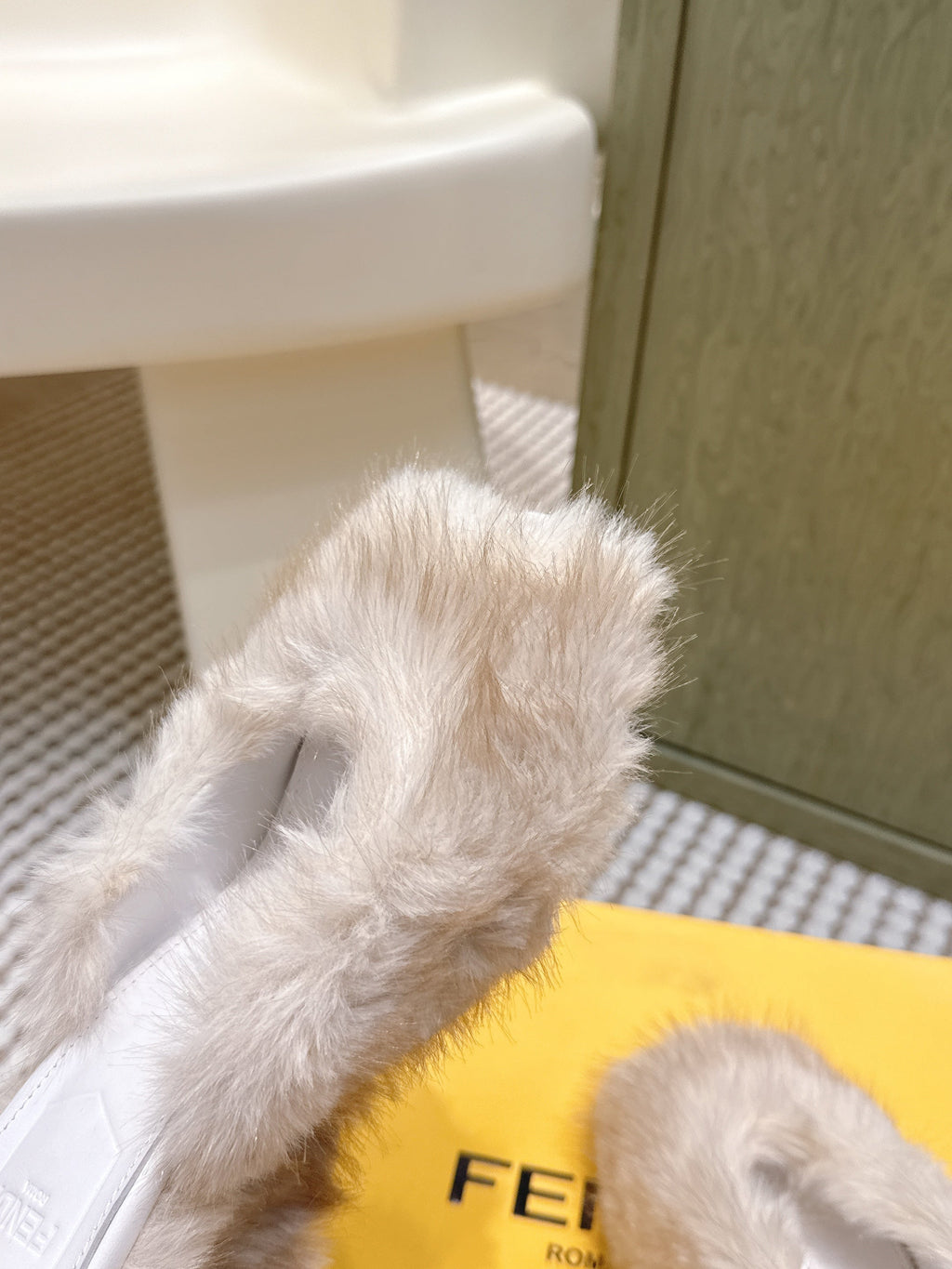 Fendi Fur Slip-On Ivory Rabbit Fur 568917