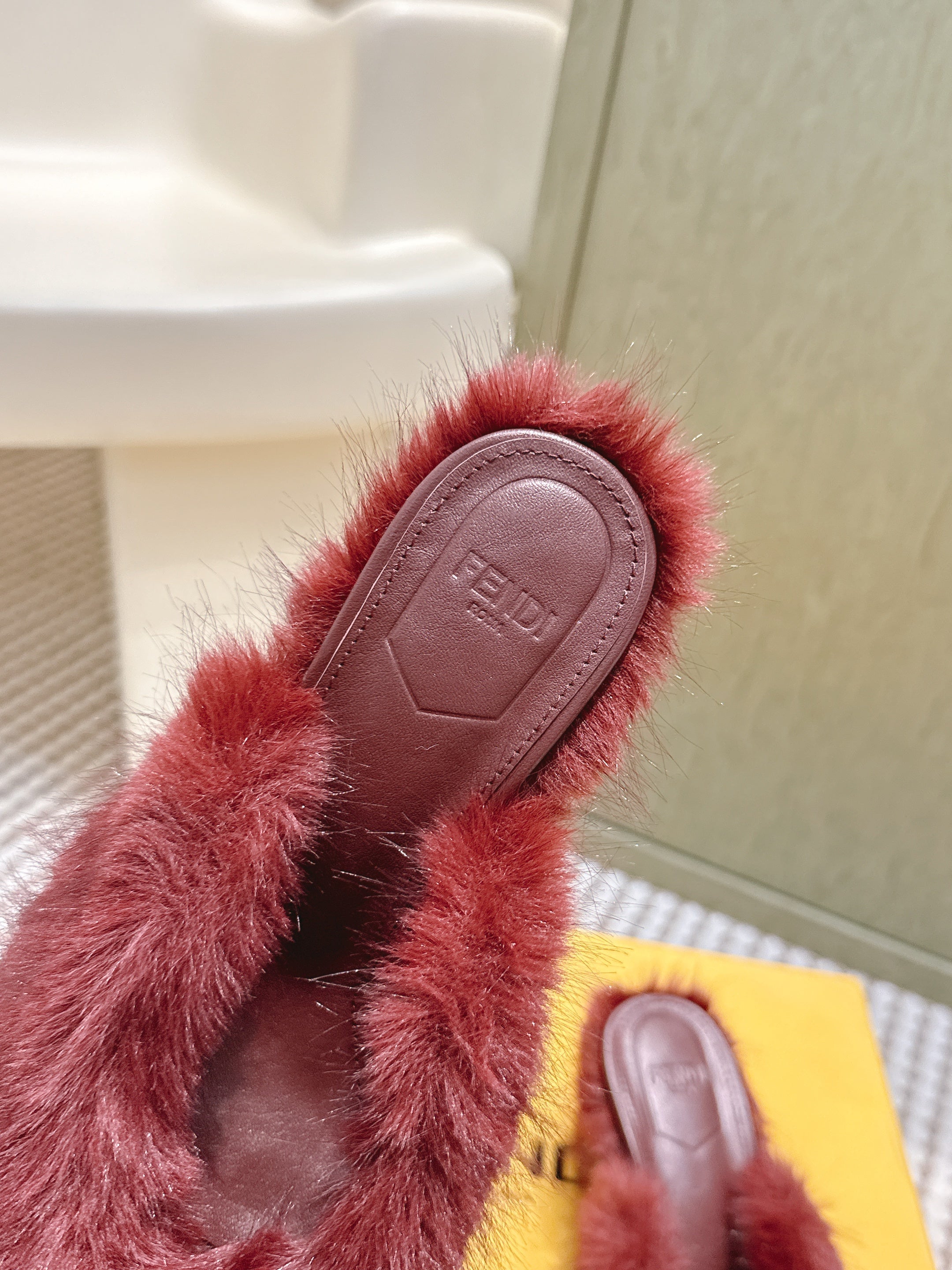 Fendi Fur Slip-On Burgundy Rabbit Fur 568915