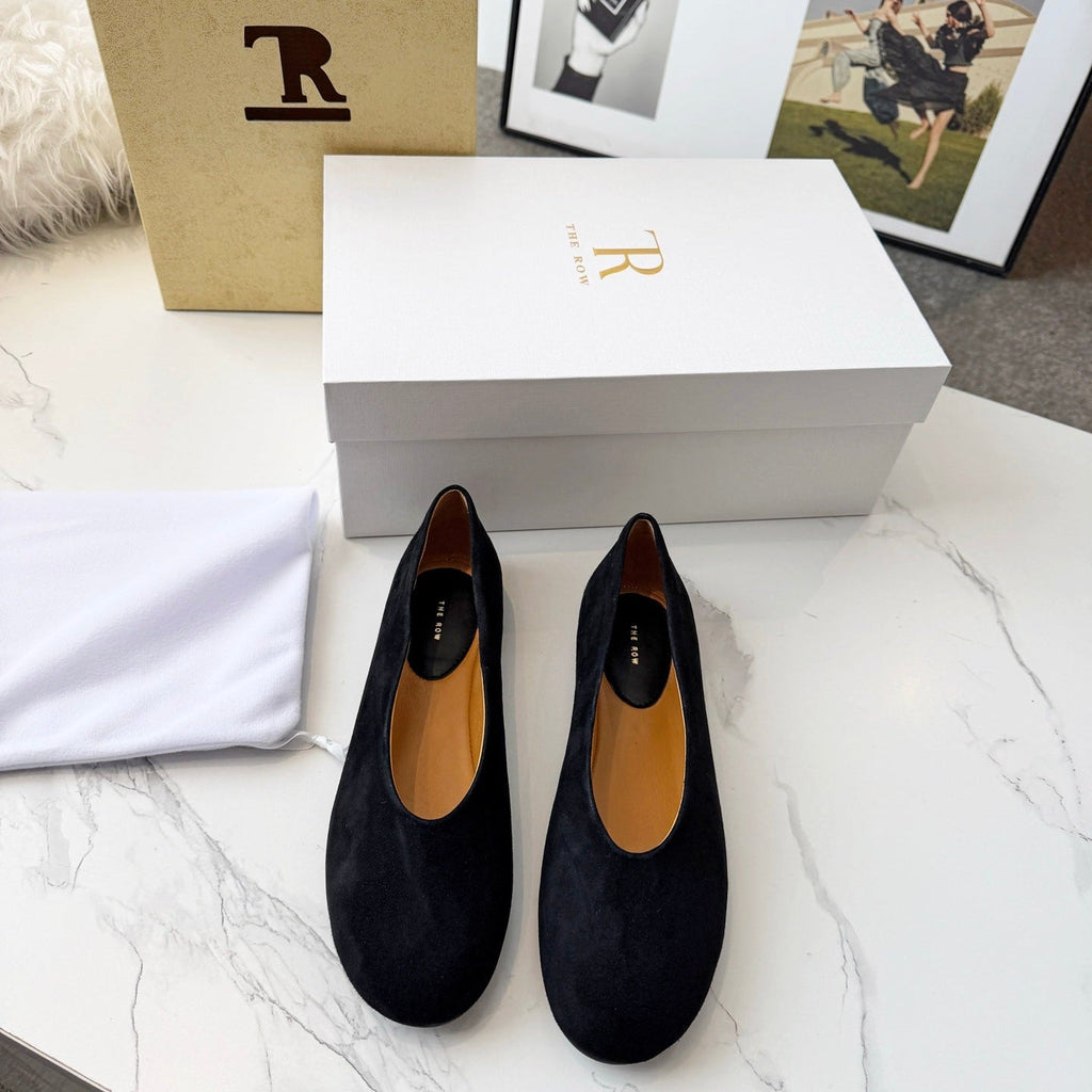 The Row 2026 Early Spring Mary Jane Flat Black Sheepskin 576849