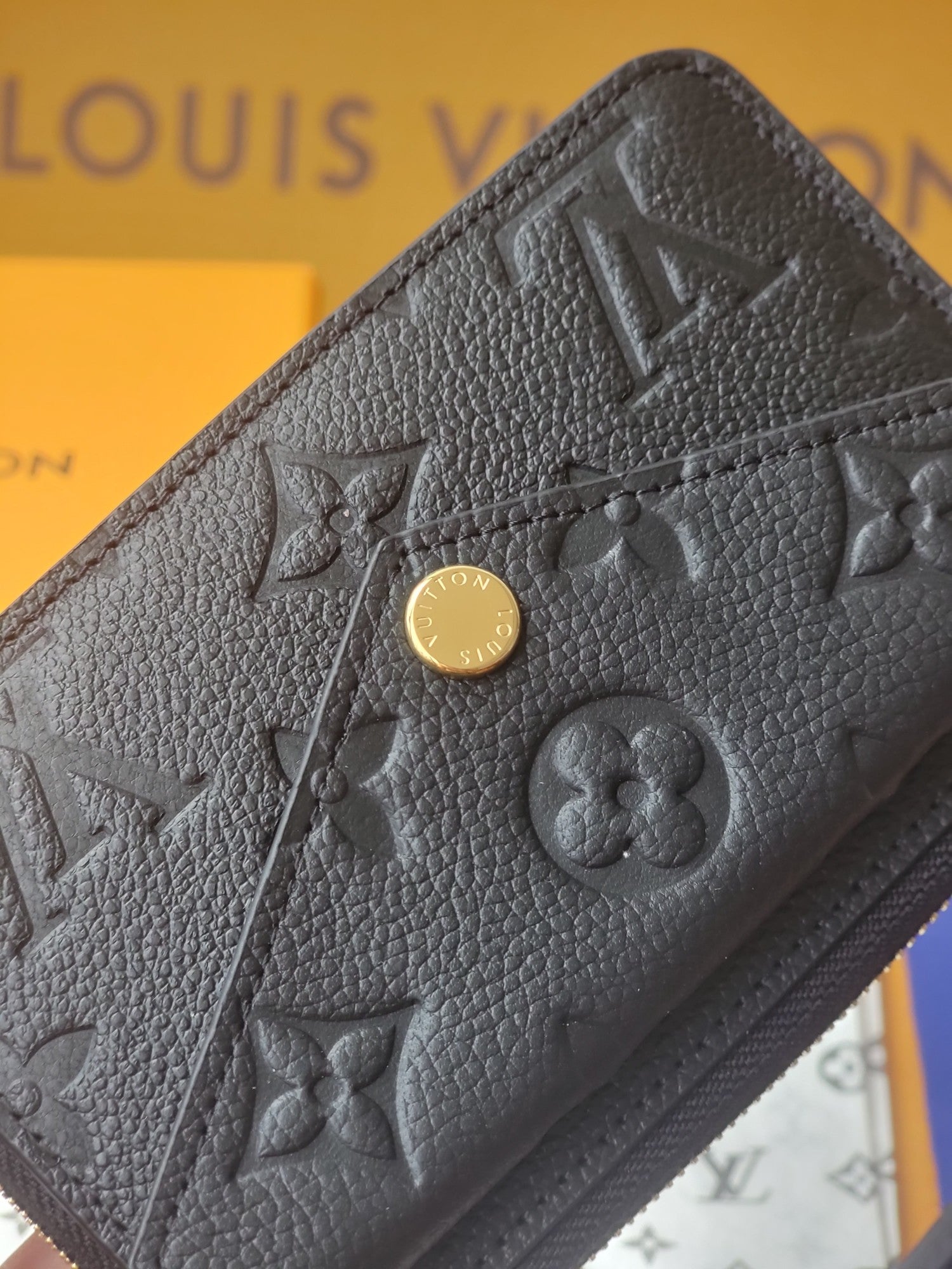 LV Recto Verso Card Holder Black Monogram Canvas 274739