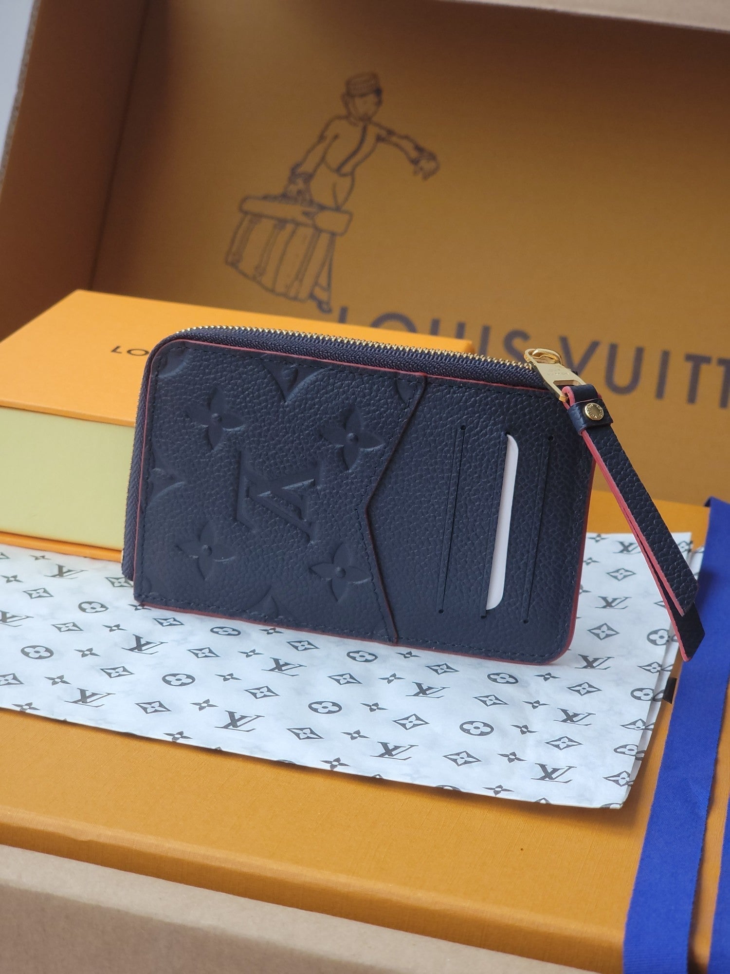 LV Recto Verso Card Holder Black Red Trim Monogram Canvas 274740