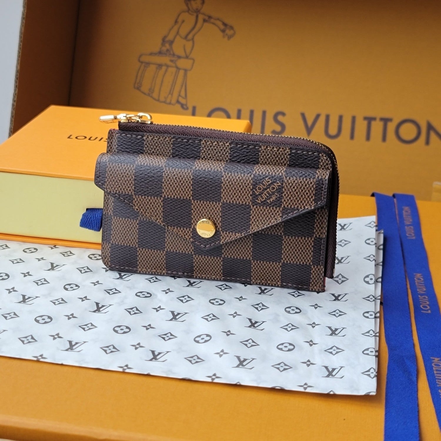 LV Recto Verso Card Holder Brown Monogram Canvas 274744