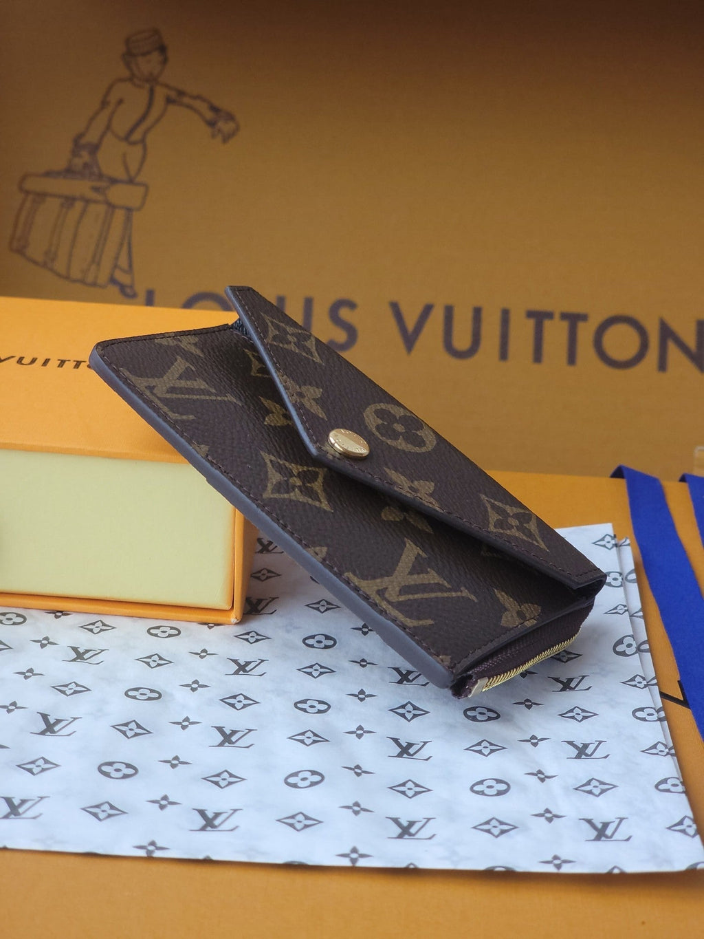 LV Recto Verso Card Holder Dark Brown Monogram Canvas 274745