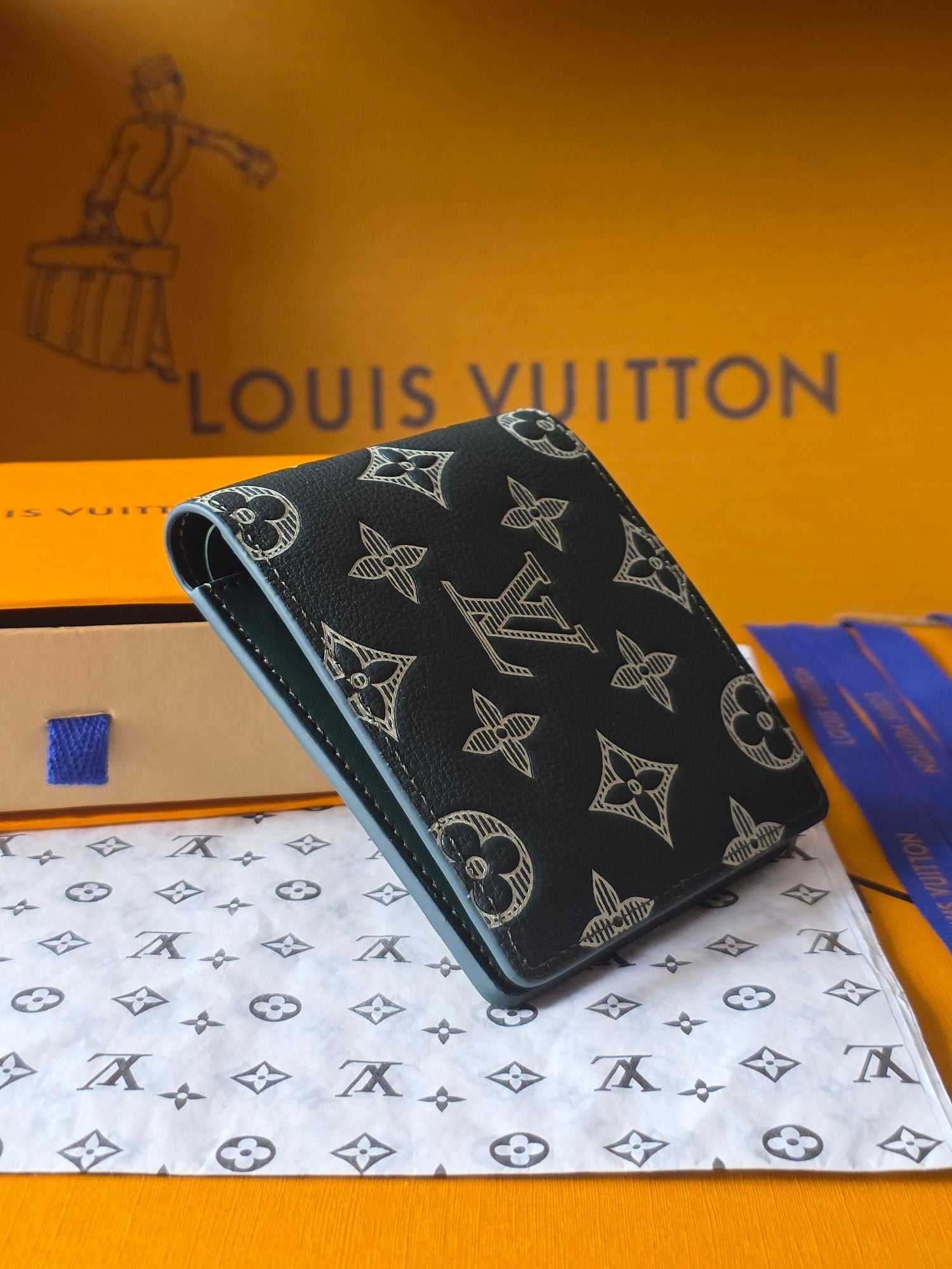 LV Multiple 11.5 Dark Gray Wallet in Montgomery Calfskin 274802