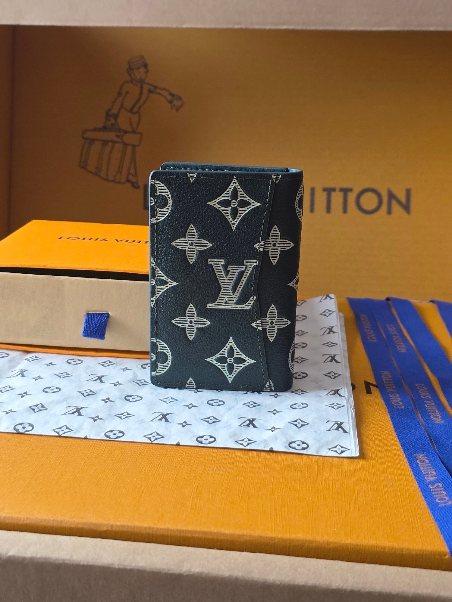 LV Pocket Dark Gray Wallet in Montgomery calfskin 274803