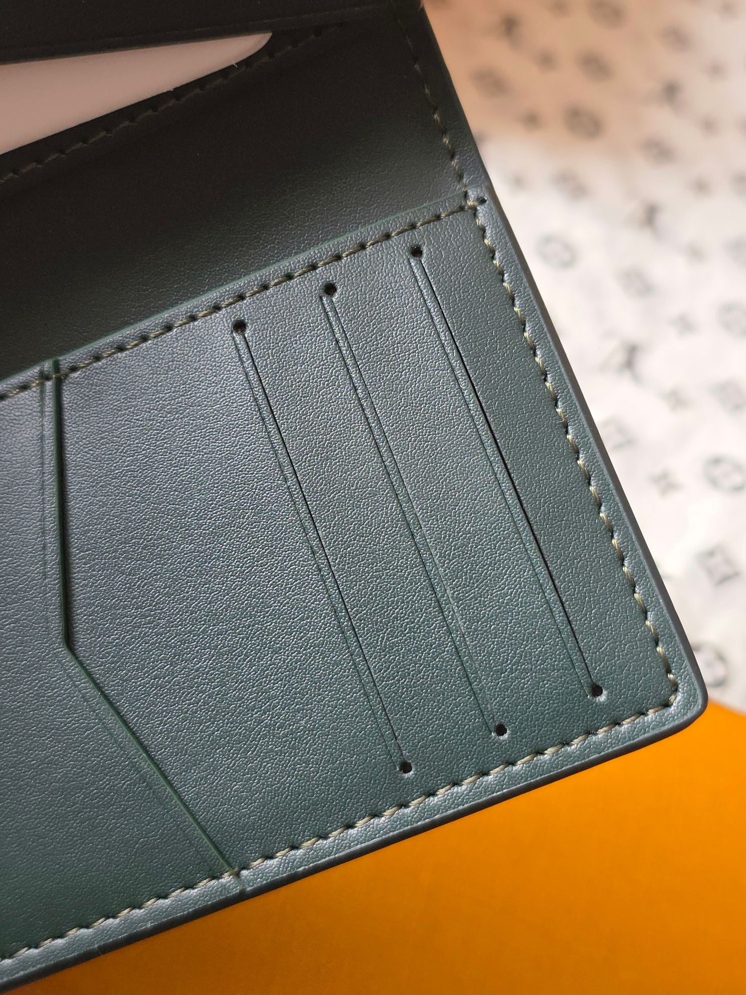 LV Pocket Dark Gray Wallet in Montgomery calfskin 274803