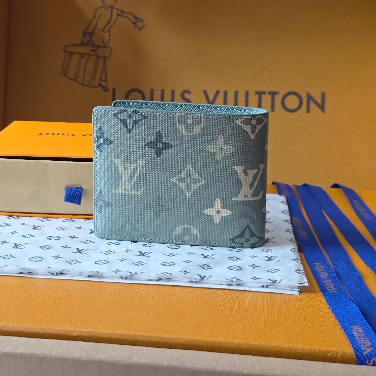 Lv Card Holder 11.5 Camouflage Green PVC Fabric with Leather 274820